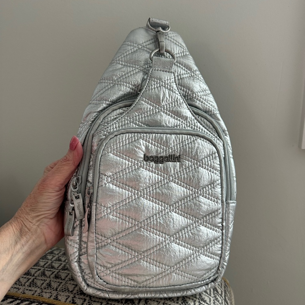 Baggallini Quilted Silver Backpack - Picture 2 of 9